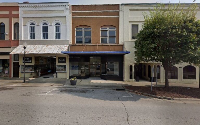 327910 mr. davy b. foster 768x480