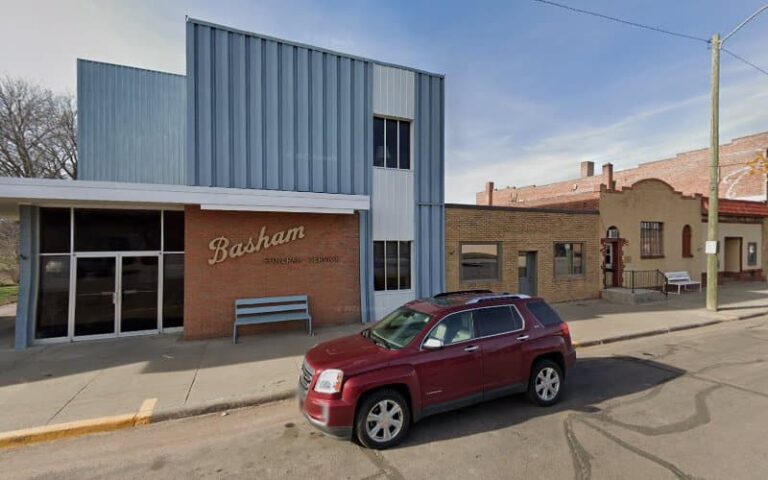 328464 mumford protsch pardy 768x480