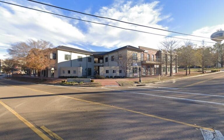 328585 munsch tami 768x480