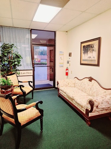 328667 murdock law firm