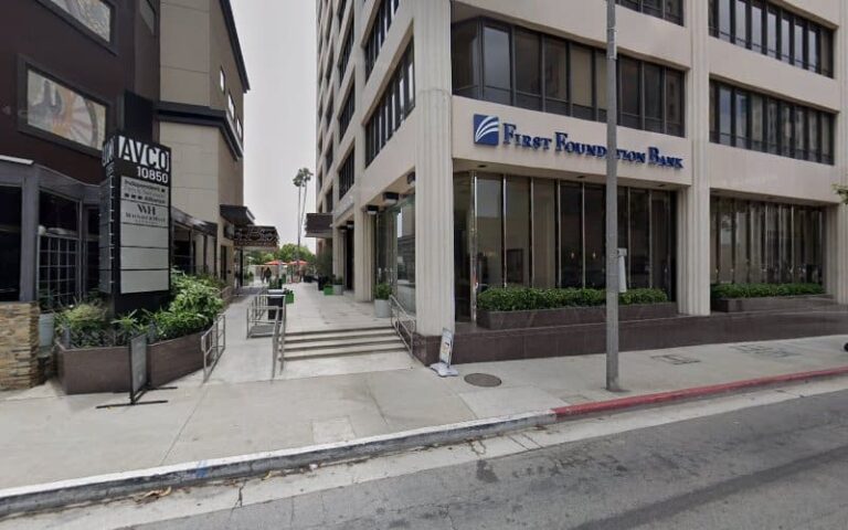 330026 myworkcompguy 768x480