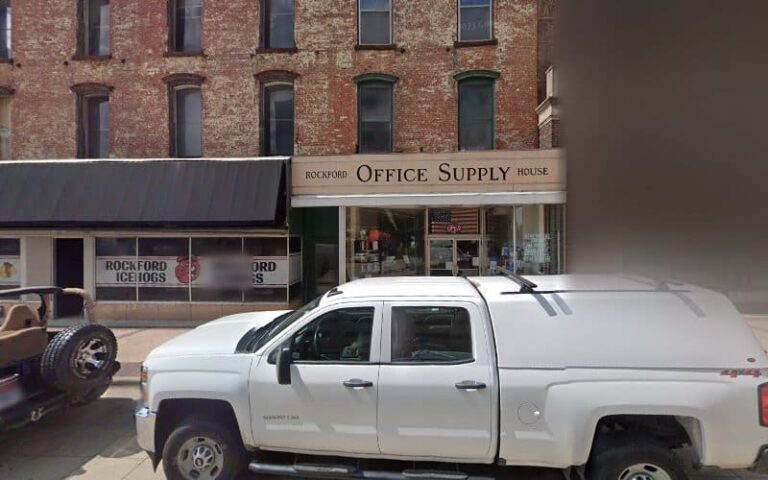 330028 myzia law 768x480