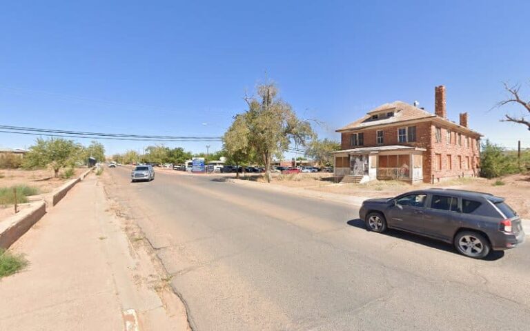 331493 navajo law enforcement 768x480