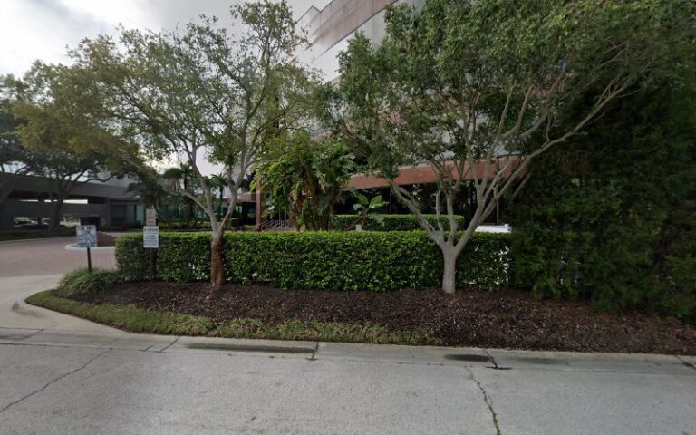 331943 neelofer syed esq international immigration law firm 768x480