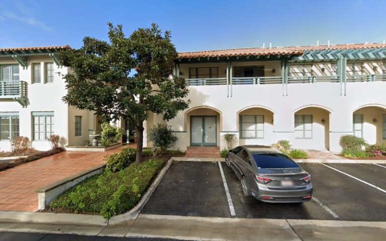 332630 nervig law 768x480