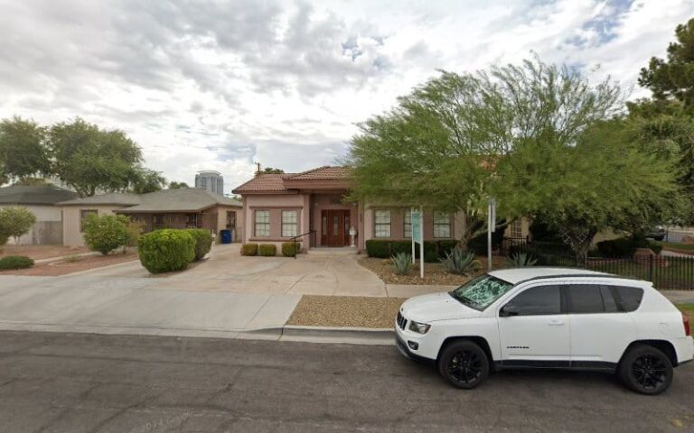 333172 newark newark 768x480