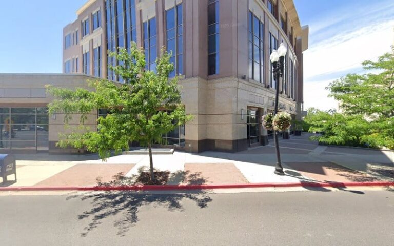 335037 noel stephen f 768x480