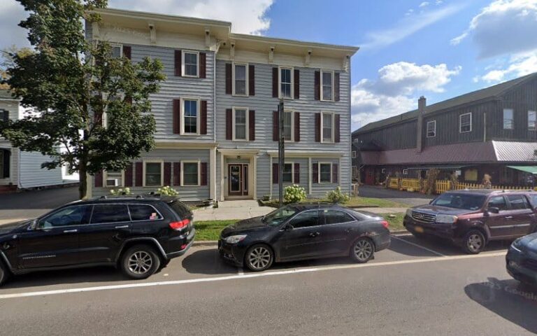 336984 obolensky larisa 768x480