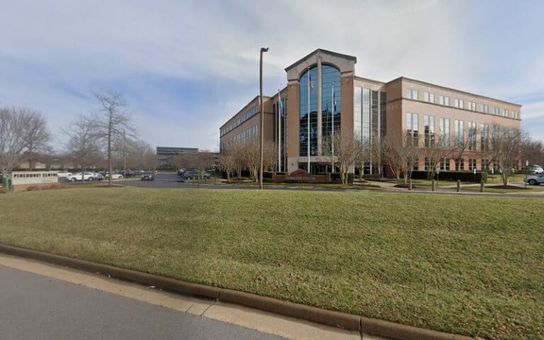 338842 olivia lee 8230 768x480