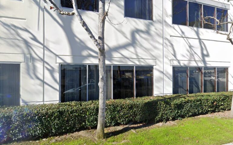 339345 on the money auto accident lawyer 768x480