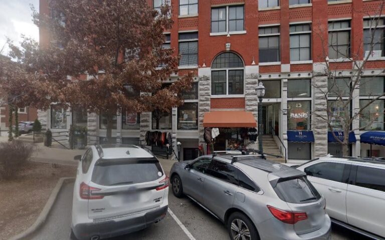 340676 oswalt baber lauren 768x480