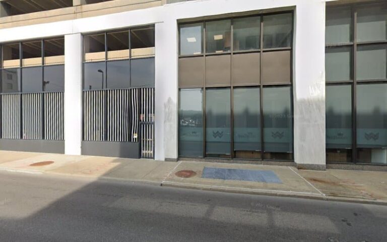 341746 pack ashley l 768x480