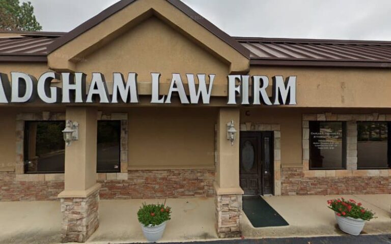 341810 padgham law firm 768x480