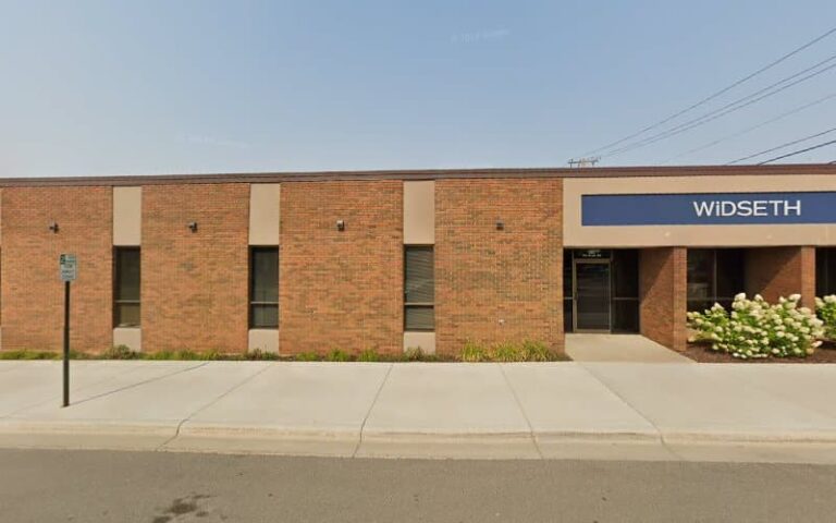 343852 partners tax 768x480