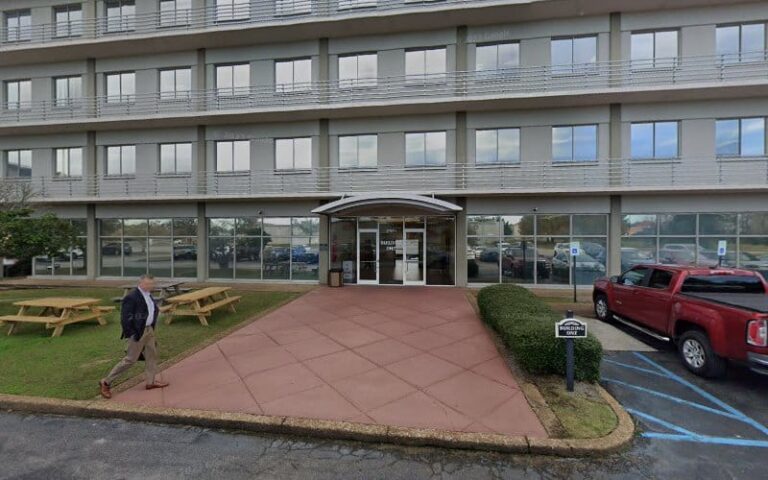 344102 partners tax defense 768x480