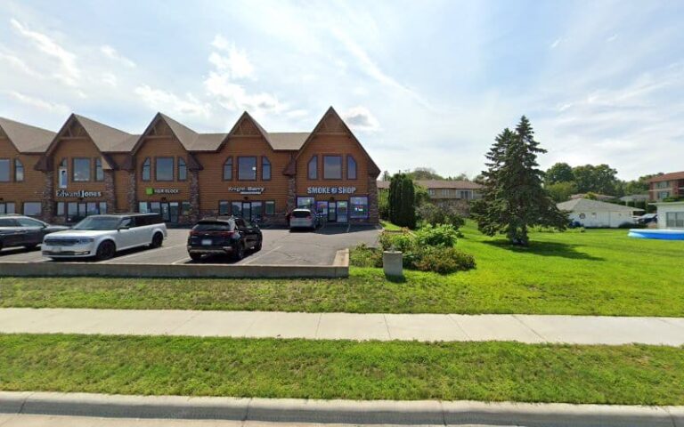 344366 pat lowther law 768x480