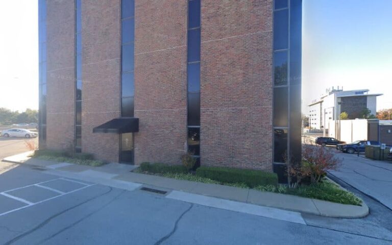 345884 paul e. trip swain plc 768x480