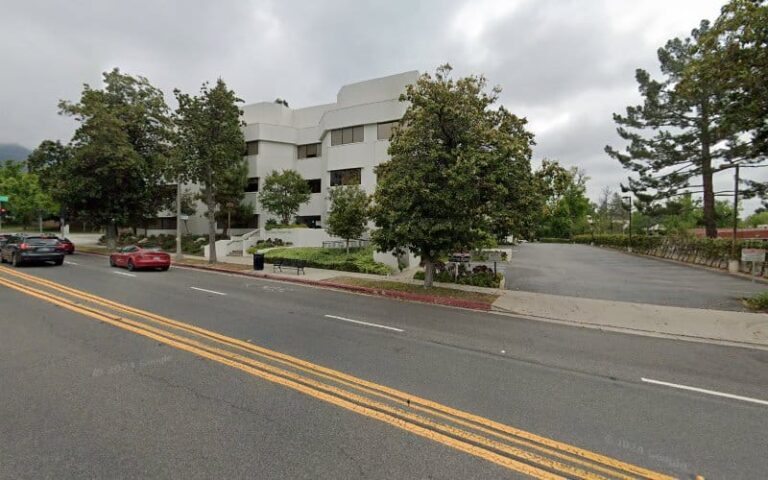 346555 paul young law offices 768x480