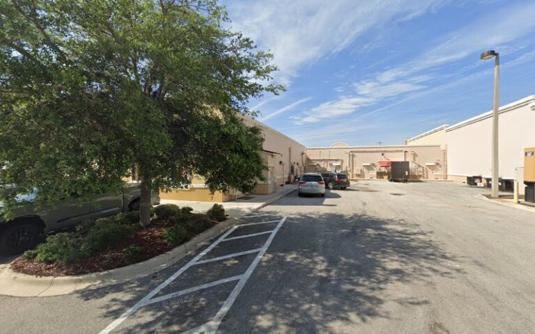 347462 peetluk law firm 768x480