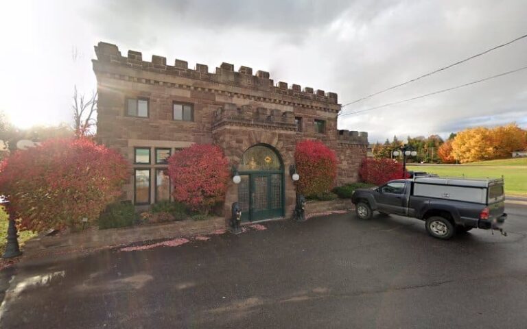 347719 pence numinen 768x480