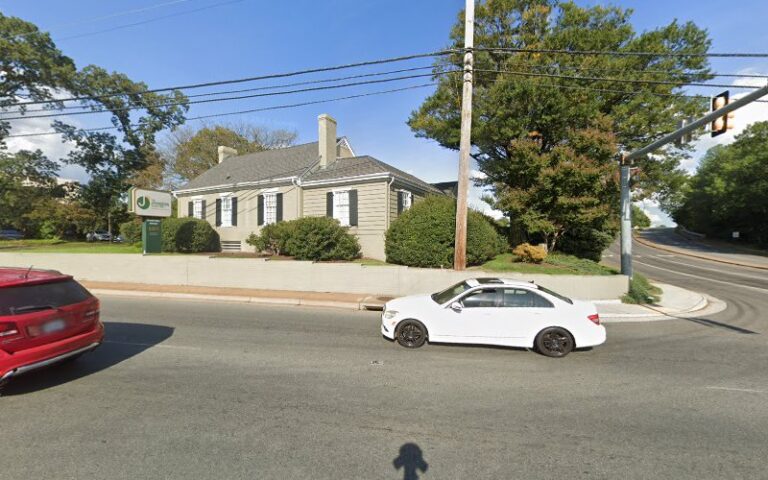 347848 penn crawford esq 768x480