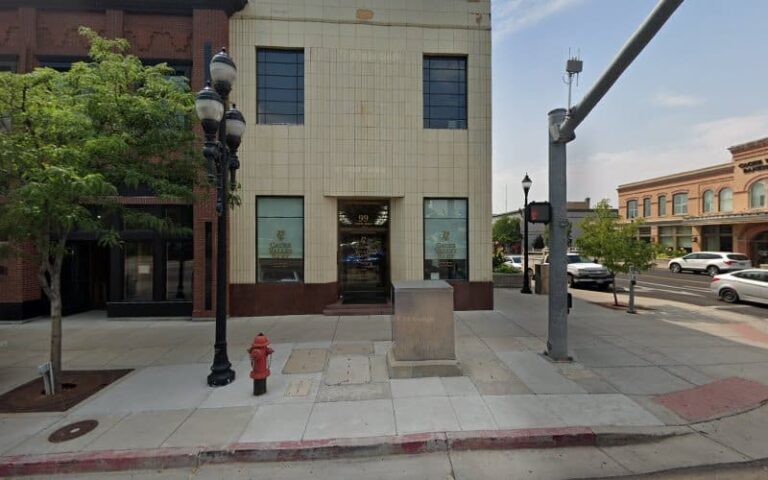 348708 perry malmberg perry 768x480