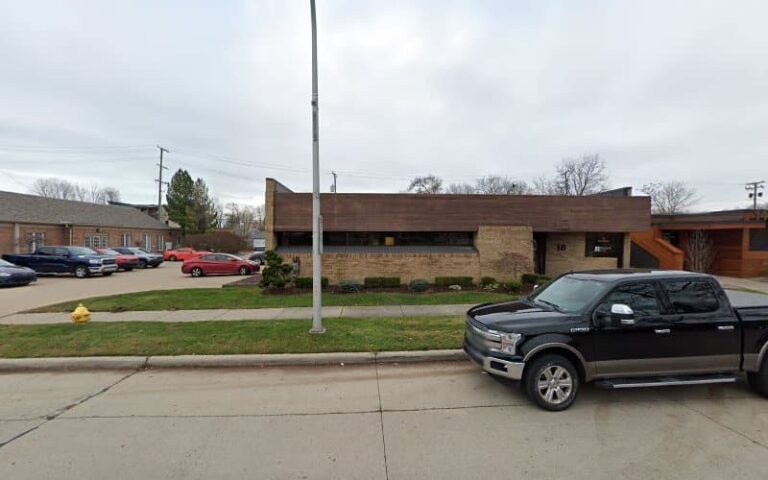 349665 peter w. peacock 768x480