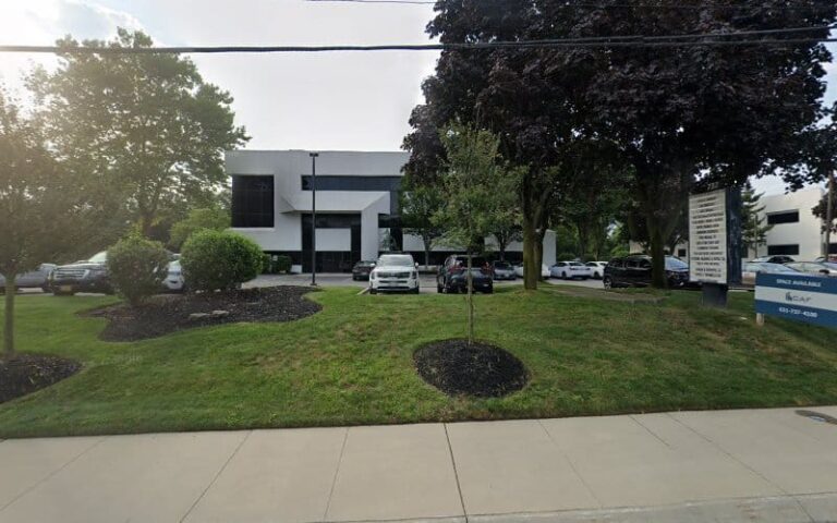 349980 peterson mark 768x480