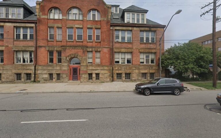 351034 phillips david g 768x480