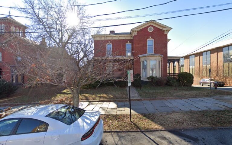 351201 phillips yoder wanda 768x480