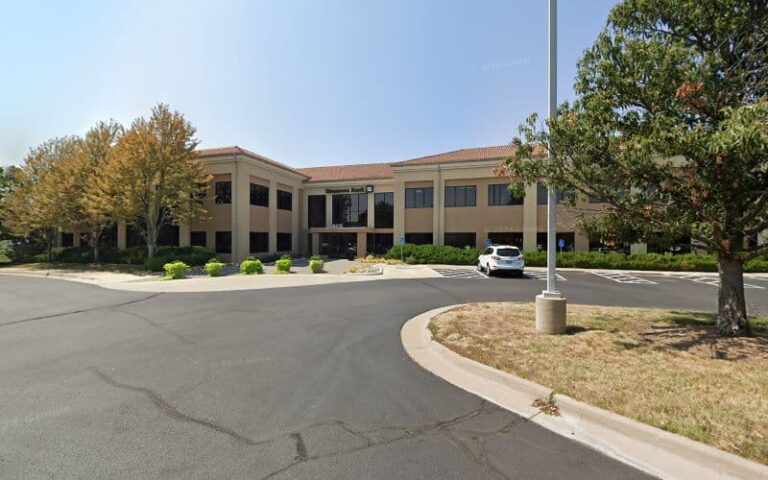 351347 php law firm 768x480