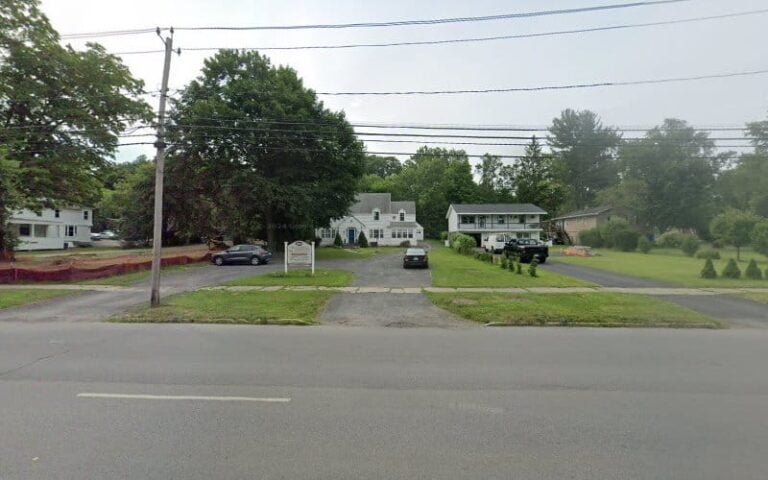 351684 pierro louis w 768x480