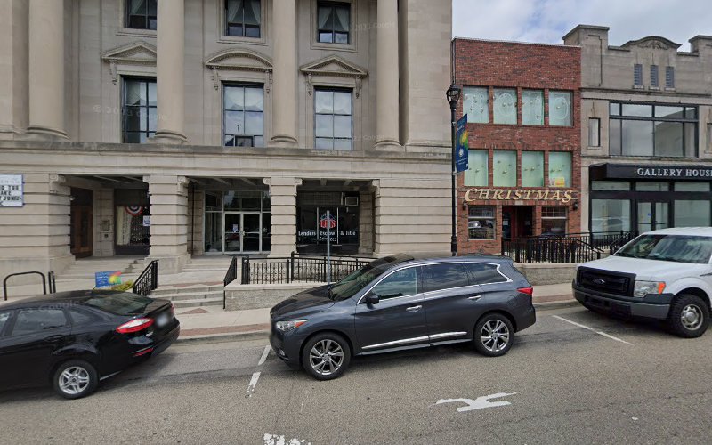 352866 plummer law offices