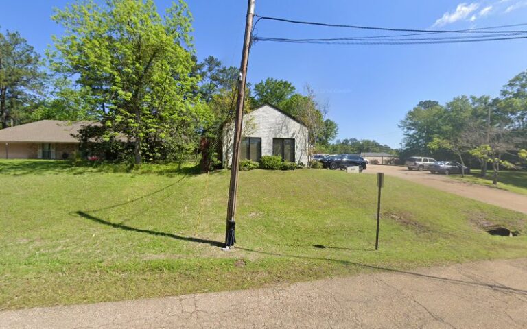 353472 pond law firm 768x480