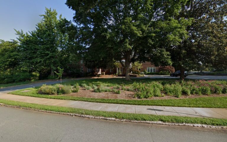 354359 powell n dean 768x480