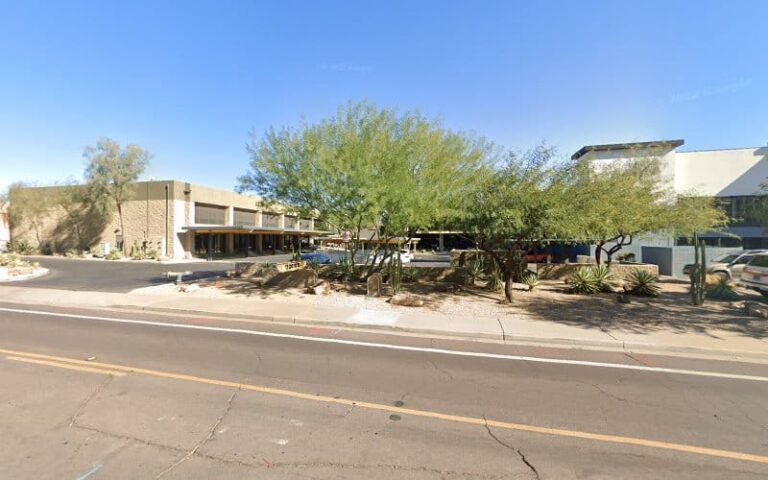 354438 powers neal 768x480