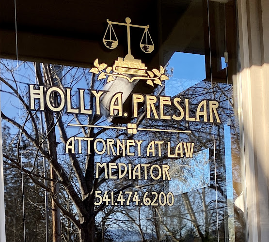 355020 preslar holly a