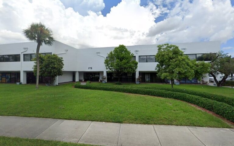 355897 professional legal services 768x480