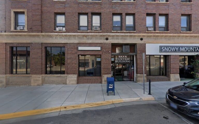 356270 public defender 768x480