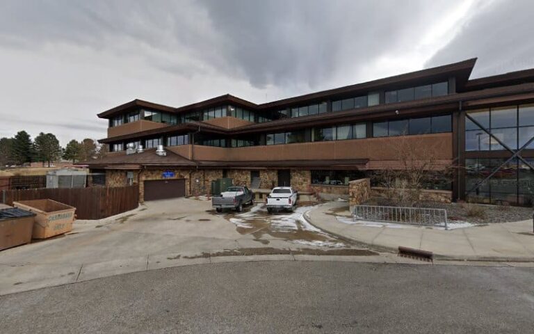 356305 public defender 768x480