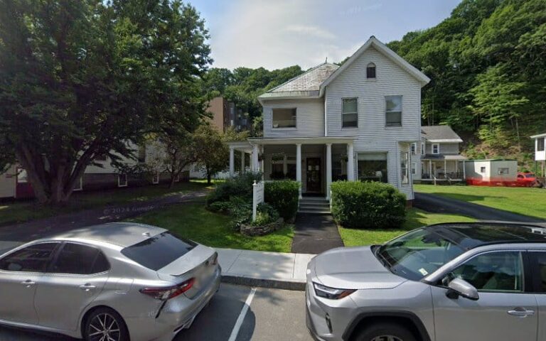 356475 public defenders 768x480