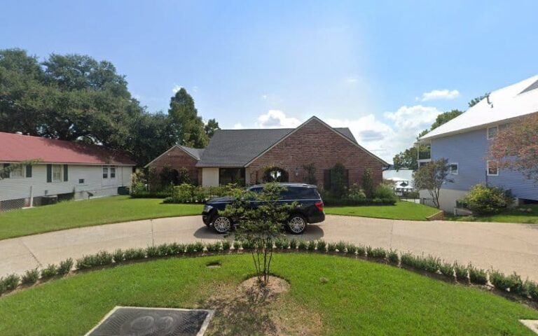 356482 public defenders office 768x480