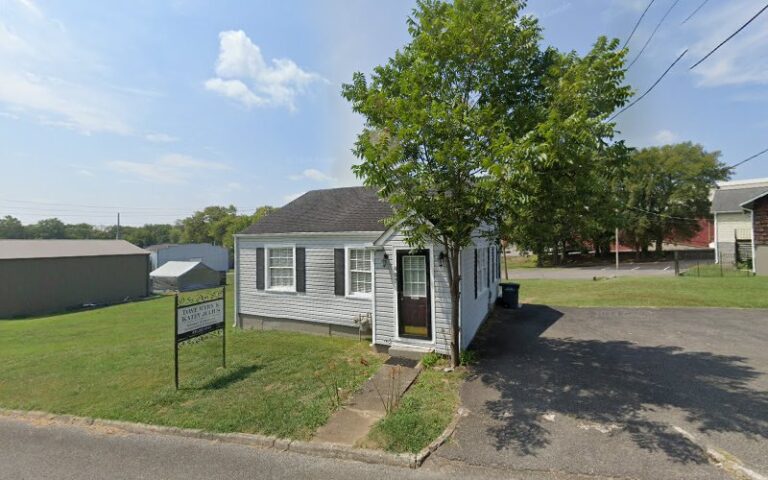 356521 public defenders office 768x480