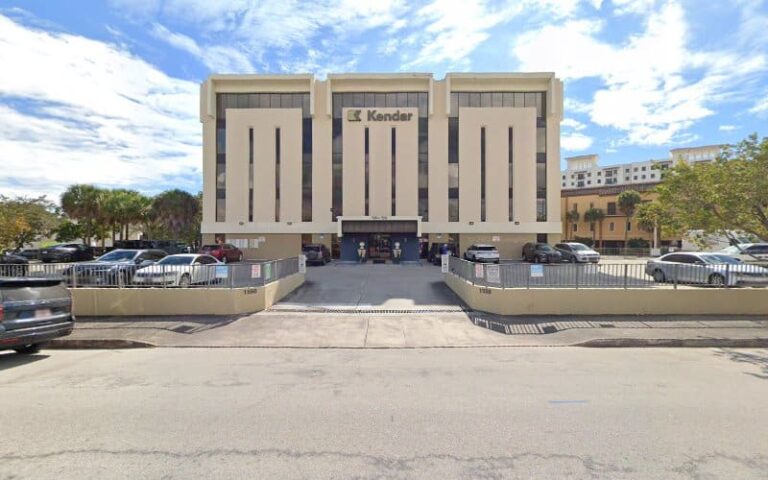 356762 punancy cosentino 768x480