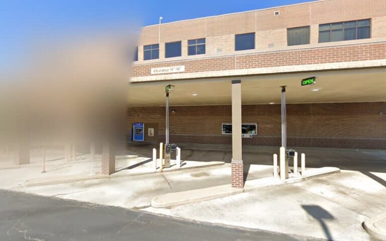 357574 r bruce kips law office 768x480