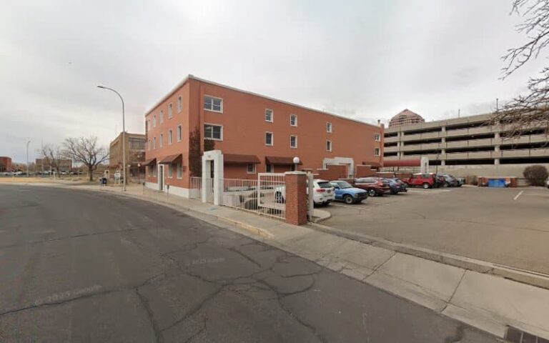 357913 r. thomas dawe 768x480