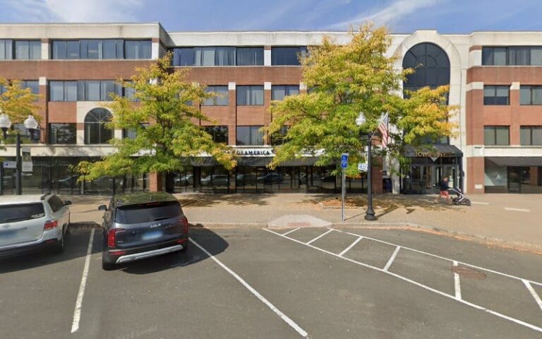 358002 raabe craig a 768x480