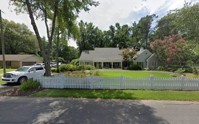 358713 rainey w pal 768x480