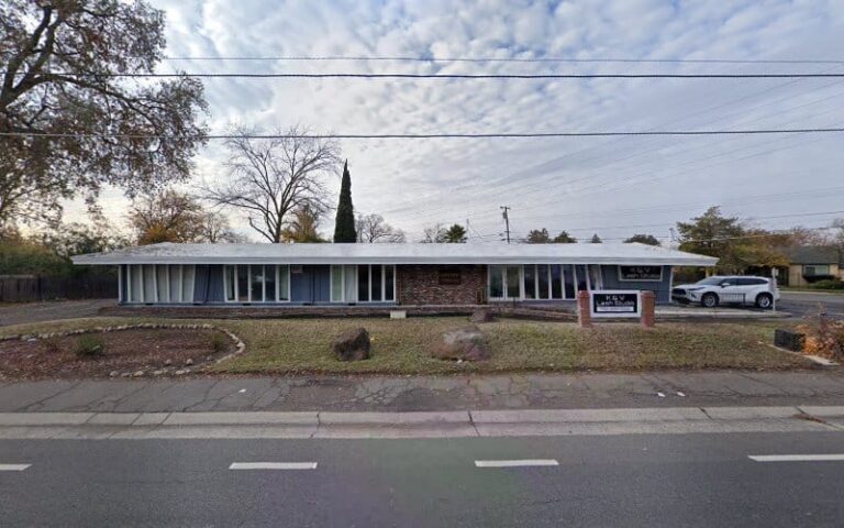 359285 ramsey legal service 768x480