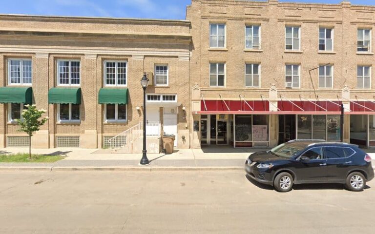 360155 rasmuson mark b 768x480